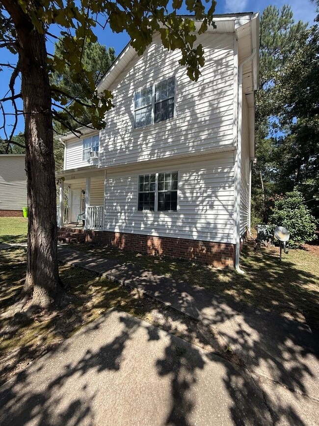 Building Photo - 208-B Wynn Way Rental
