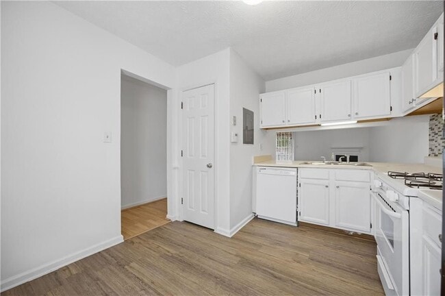 Photo - 4066 Heritage Valley Ct