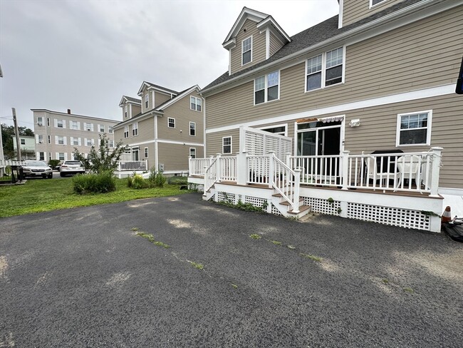 Photo - 155 Franklin St Unidad 1 Rental