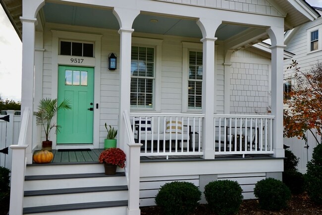 Photo - 9517 23rd Bay St