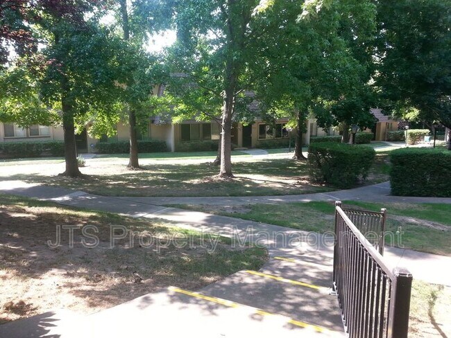 Photo - 6074 Vía Casitas