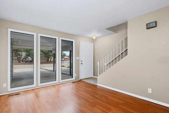 Photo - 2bed, 1.5 bath Duplex with Covered Carport & Fenced Yard! Unit 6465