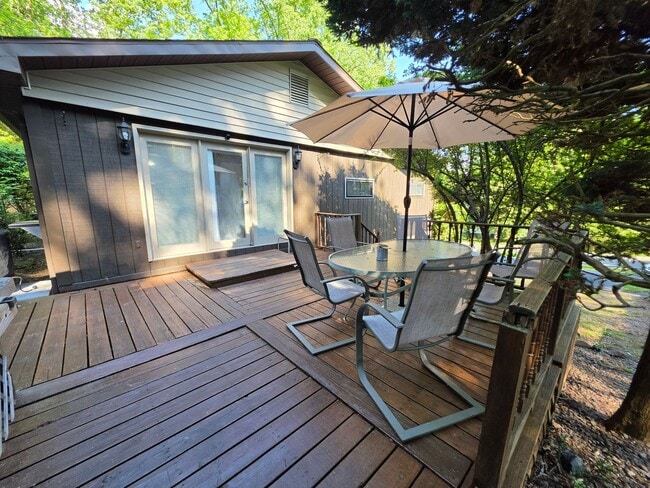 Photo - Welcome to life in sought-after Chesapeake Isles!