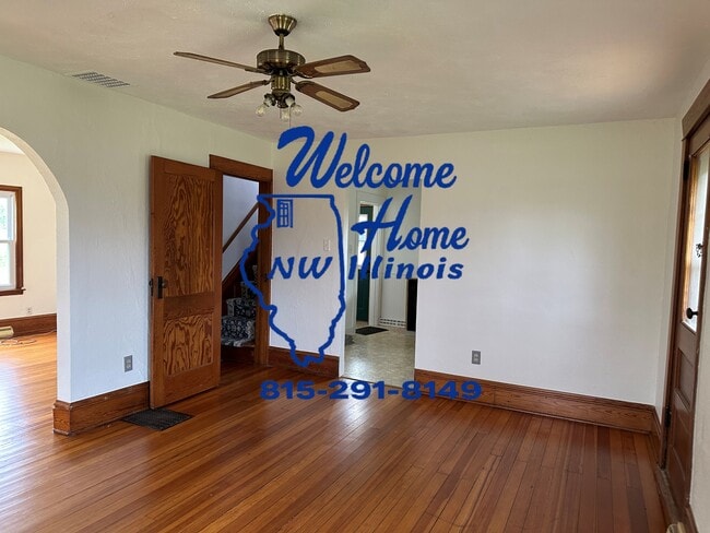 Photo - 849 N Silberman Rd