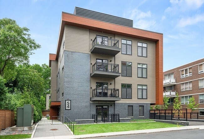 Building Photo - 54 Auburn St Unit 400