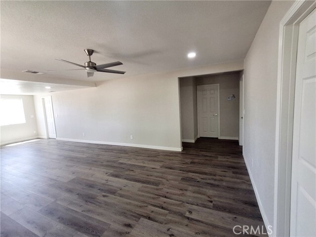 Photo - 6906 Phelan Rd