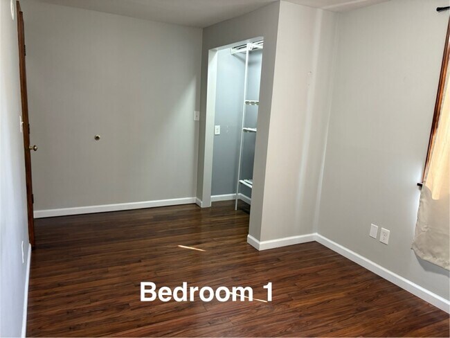 Photo - 304 S Beck St Unit #2