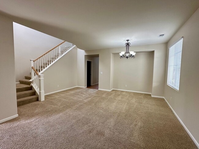 Photo - Move-in Special $500.00 off first months r...