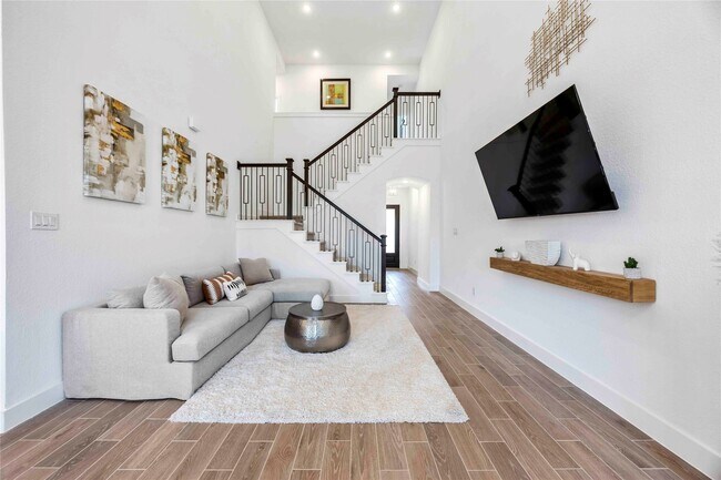Photo - 11247 Buchanan Cvs Ln