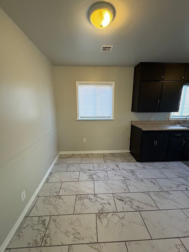 Photo - 1730 S Hudson Dr