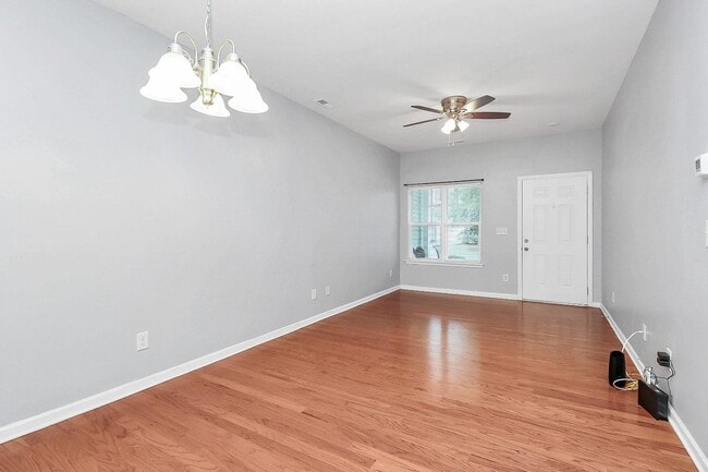 Photo - 11109 Pettus Ct