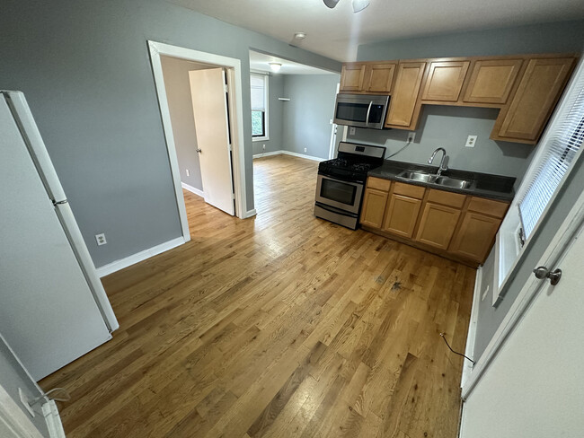 Photo - 2606 W Le Moyne St Unit 3