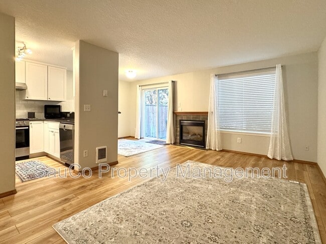 Photo - 18507 SW Muirfield St