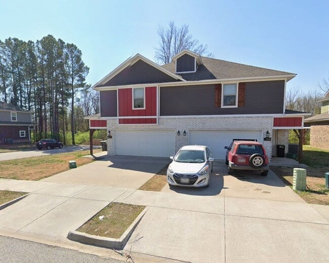 Building Photo - $150 AMAZON GIFT CARD WITH SIGNED LEASE!! 3B/3.5B PRE-LEASING FOR AUG 10 MOVE-IN!!