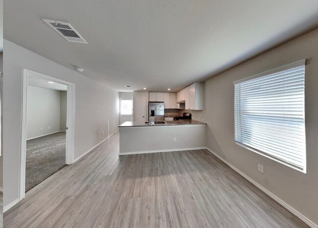 Photo - 14602 Calaveras Creek