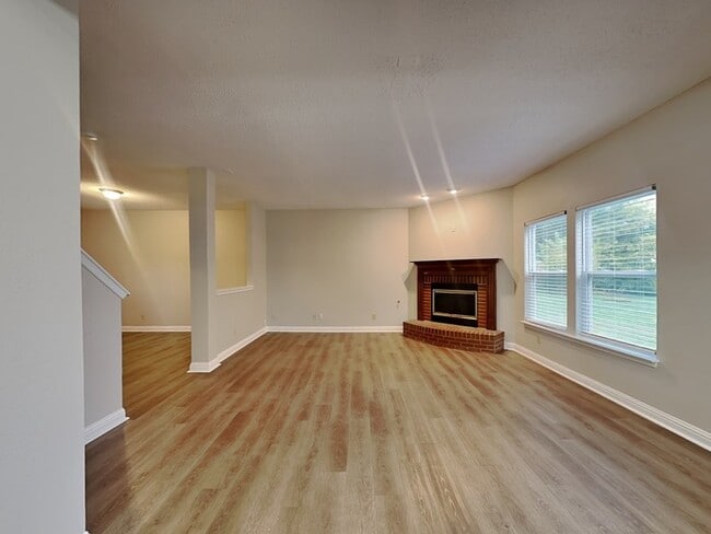 Photo - 6517 Apple Branch Ln