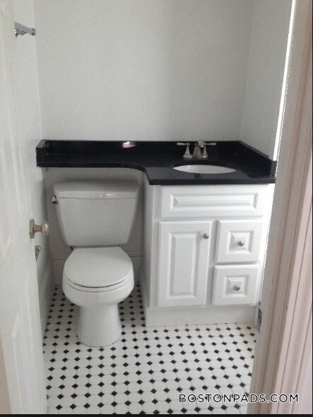 Photo - 64 Hemenway St Unit 28