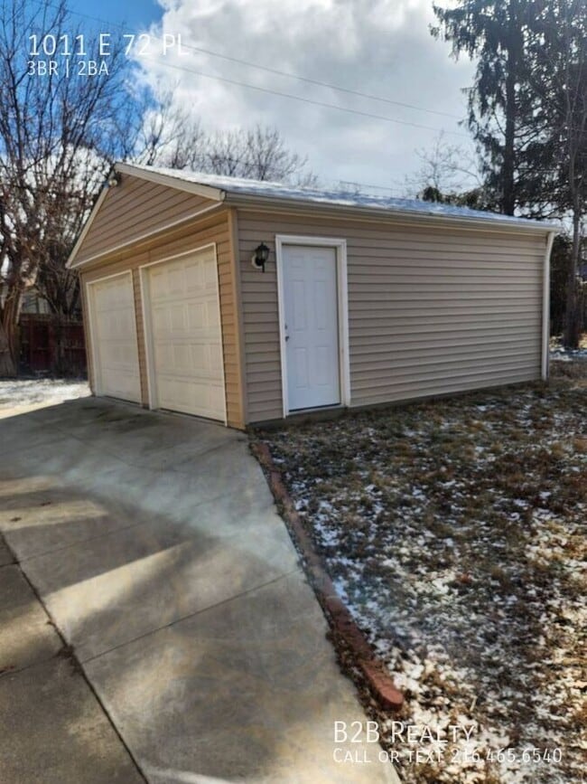 Photo - 1011 Constance Ct