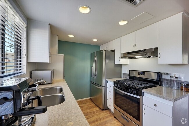 Building Photo - Canyon Country Club Estados, South Palm Sp... Rental