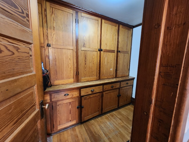 Photo - 410 S Parker Dr