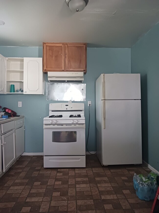 Photo - 375 Dorie St