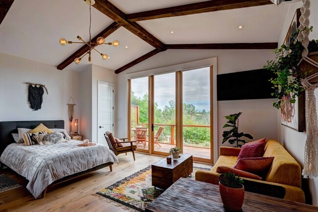 Photo - 2820 Panorama Dr