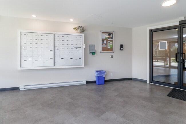 Photo - Arbutus Apartments