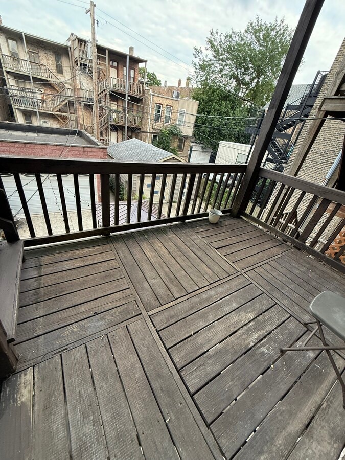 Photo - 1115 N Winchester Ave Unit #2