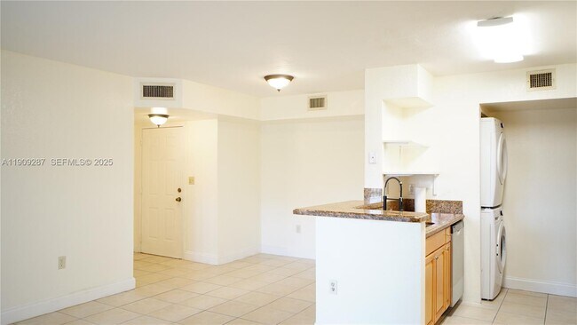Photo - 15231 SW 80th St Unit 101
