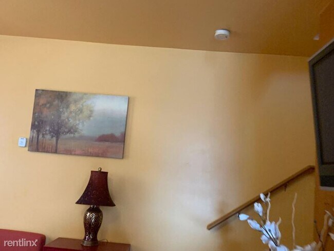 Photo - 2 br, 2 bath Townhome - 120 Park St