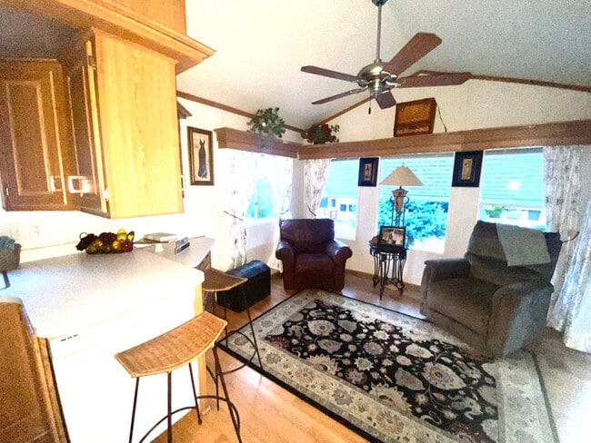 Photo - 1916 Foxtrot Ln