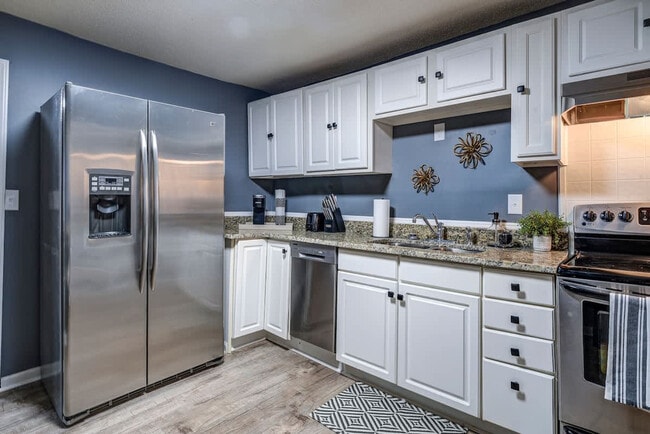 Photo - 220 Highland Ave Unidad ID1397973P