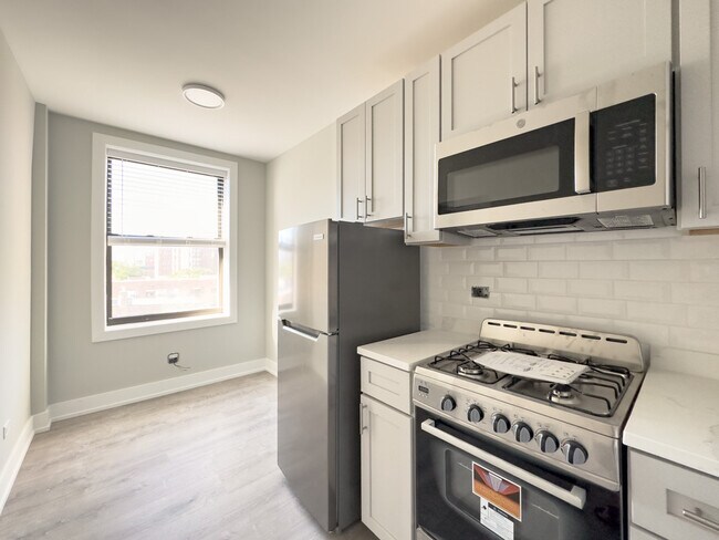 Photo - 521 W Belmont Ave Unidad K00J