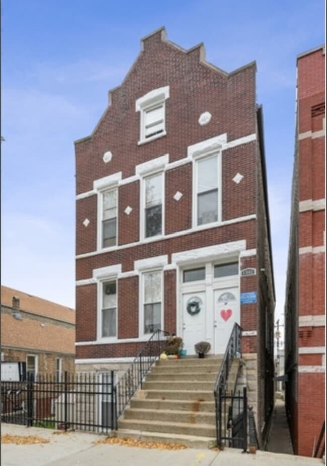 Building Photo - 1941 W 21st Pl Unit 1R Rental