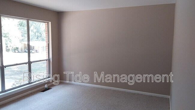 Photo - 9764 Virginianna Dr