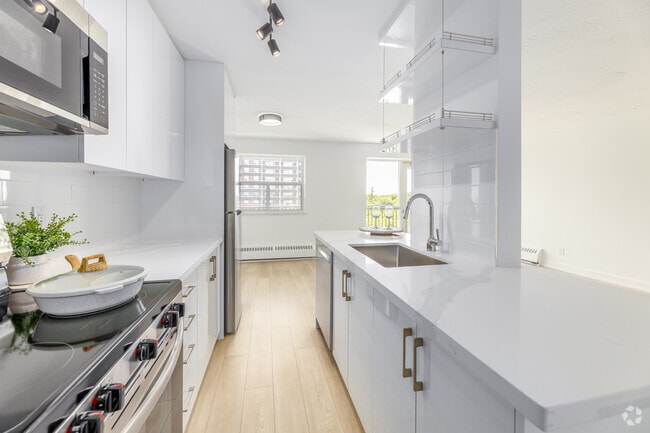 2 chambres, 1 salle de bain - 780 pi² - Cuisine - 3030 Prospect St.