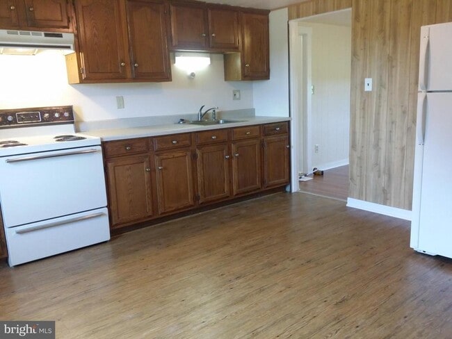 Photo - 52 Pear Rd Unidad 2ND FLOOR