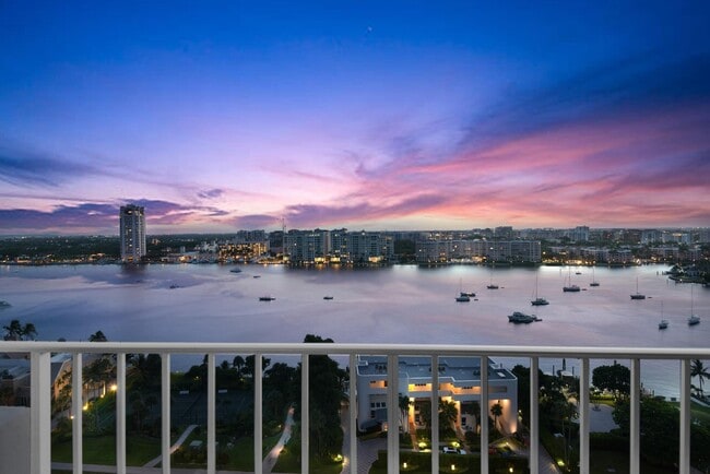 Building Photo - 550 S Ocean Blvd Unit 1009