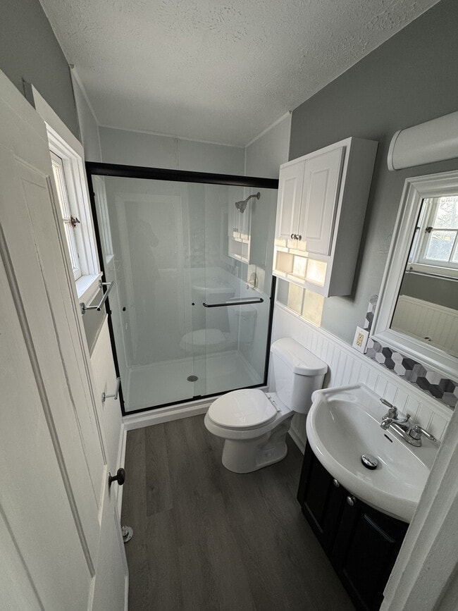 Photo - 73 W Columbus St