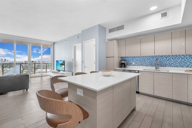 Photo - 2602 E HALLADALE T3105 Unit T3105