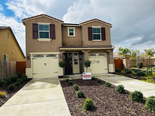 Photo - 2430 Lombard Ln