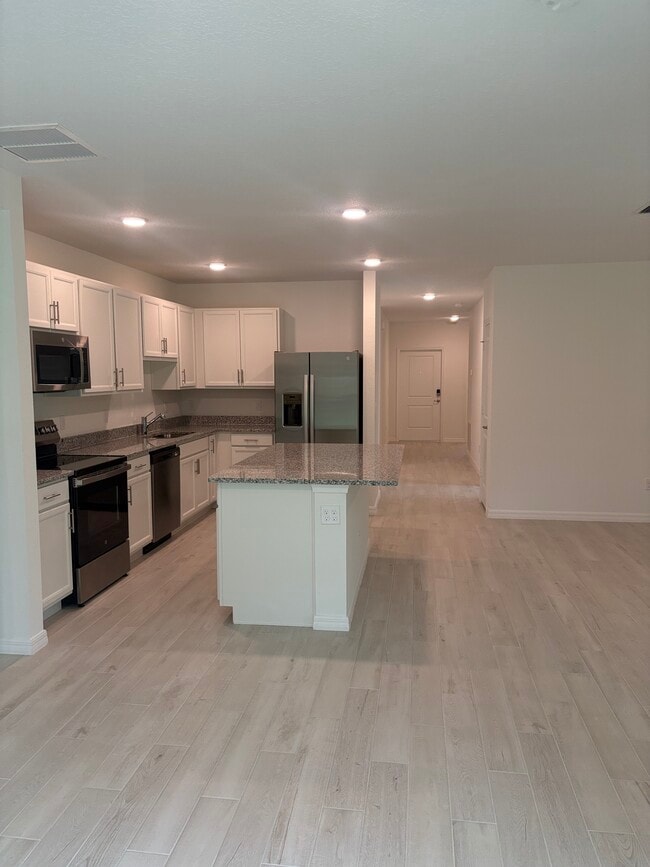 Photo - 5041 Armina Pl