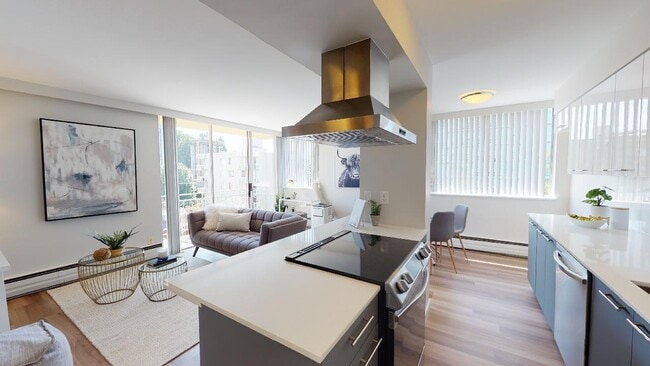 Building Photo - 1326 West 13th