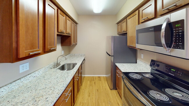 Heights of Novi Apartments