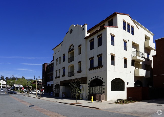 Primary Photo - Front Street Plaza Apartments