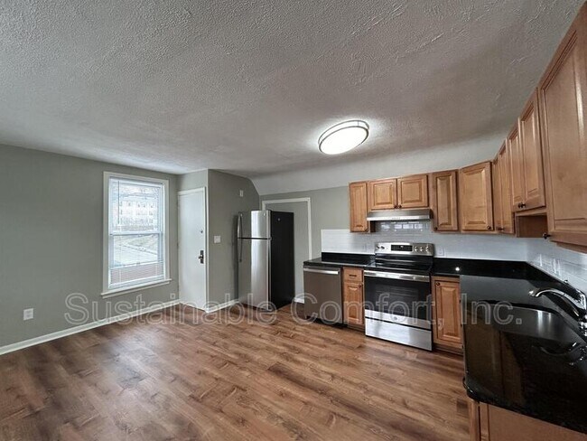 Photo - 185 Lincoln St Rental