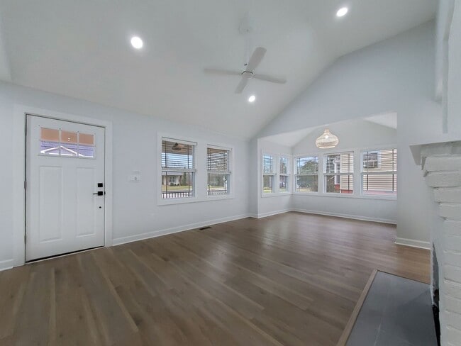 Photo - Minutes from Downtown Greenville in a Beautifully Remodeled Custom Home!