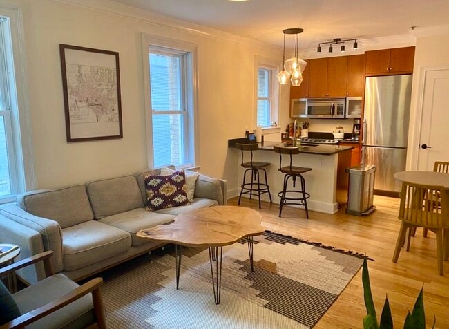 Photo - 1121 24th St NW Unit 105