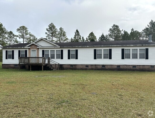 Building Photo - Available Now!!! Rental