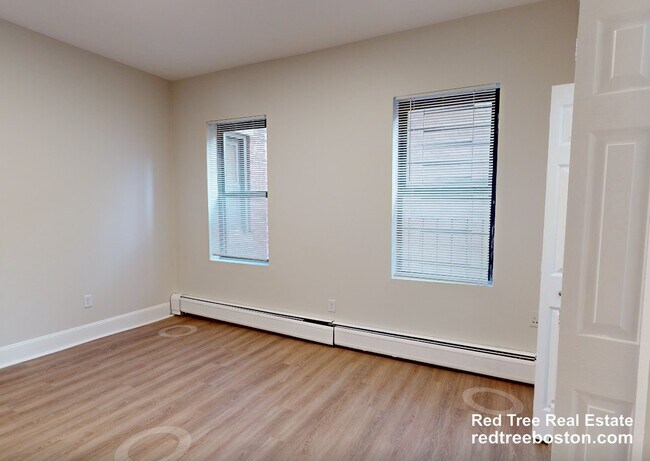 Photo - 833 Beacon St Unit 206